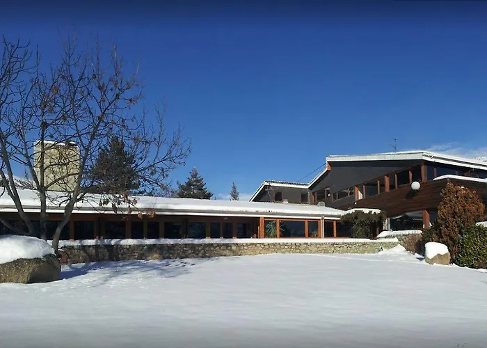 Village Club D' Yravals Semesteranläggning (resort) 2*