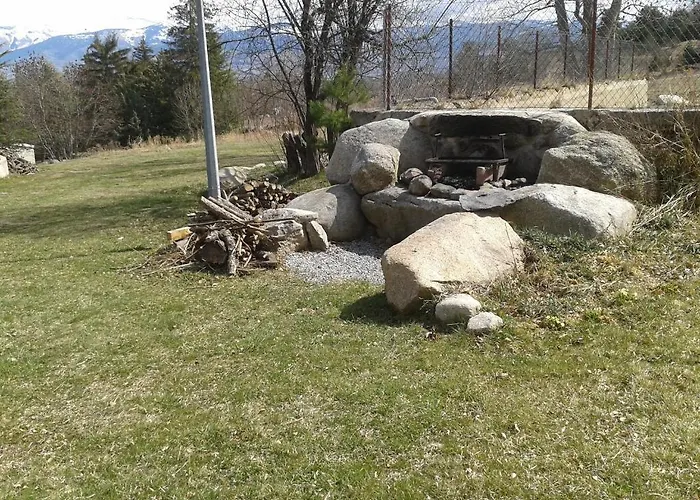 Semesteranläggning (resort) Village Club D' Yravals 2*